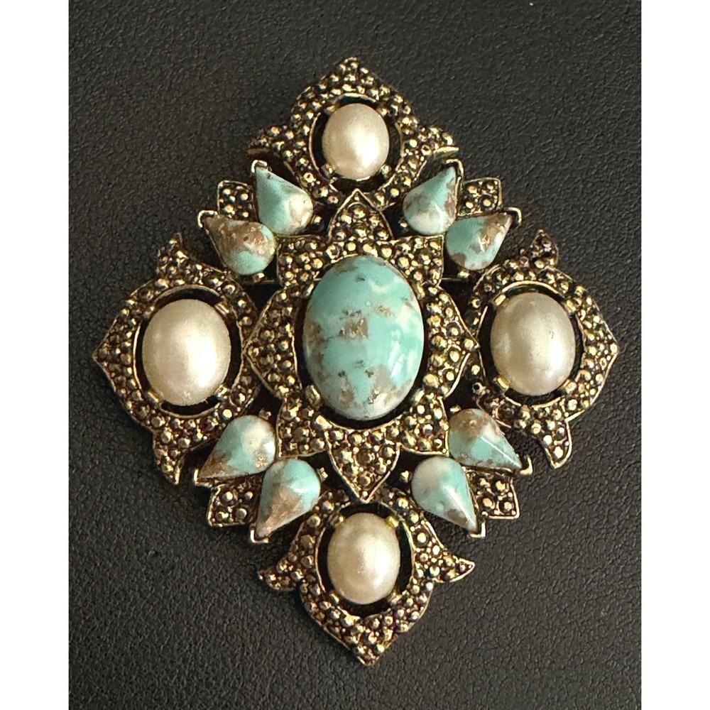 Vintage SARAH COVENTRY Brooch Remembrance Victorian Revival Gold Tone